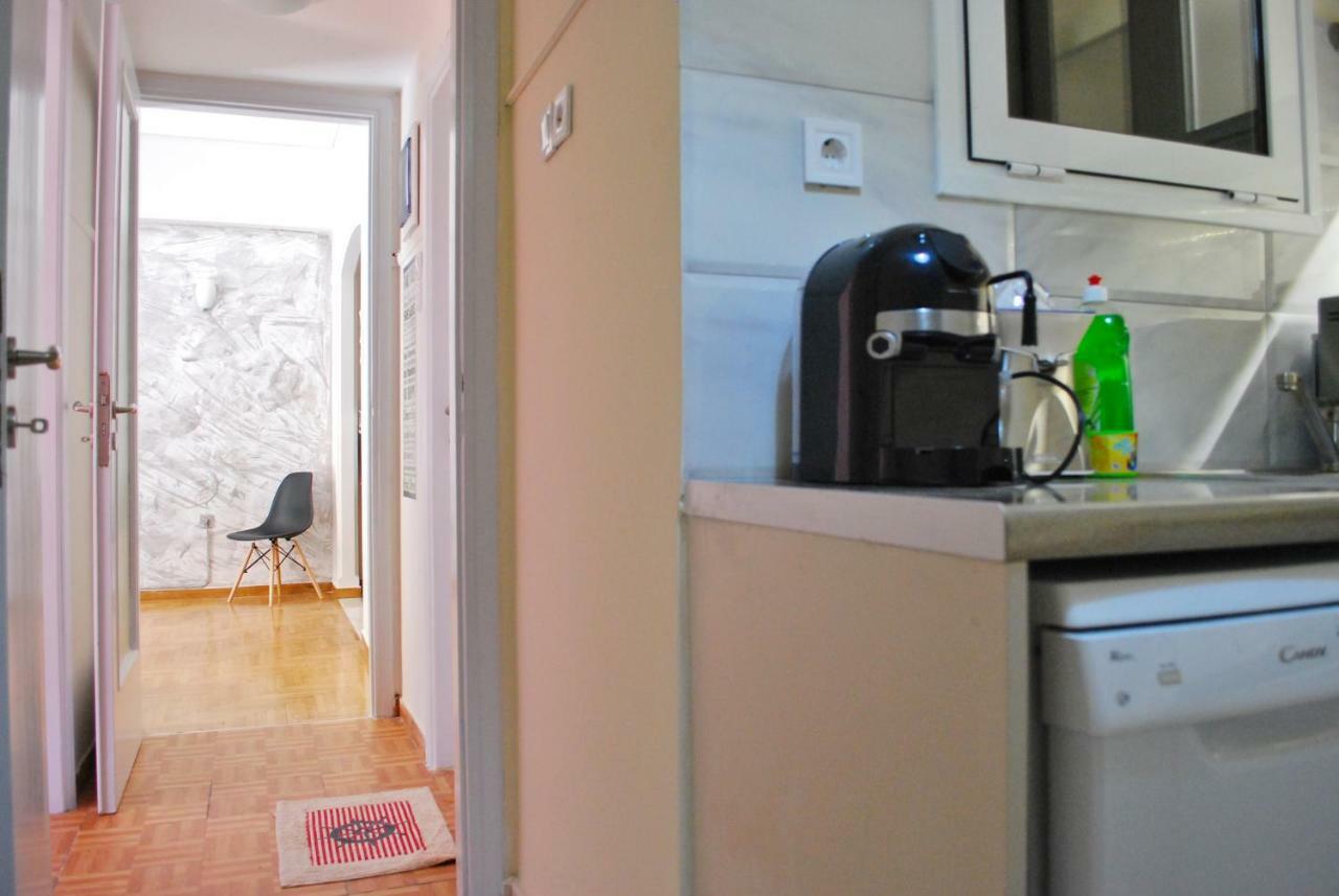 King Central Apartment Athena Bagian luar foto